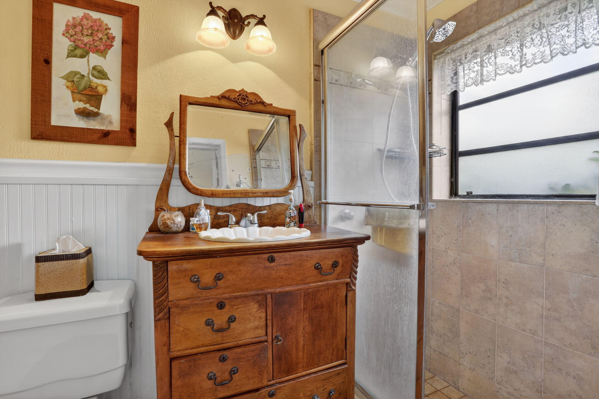 HILLSBORO ESTATES - Residential