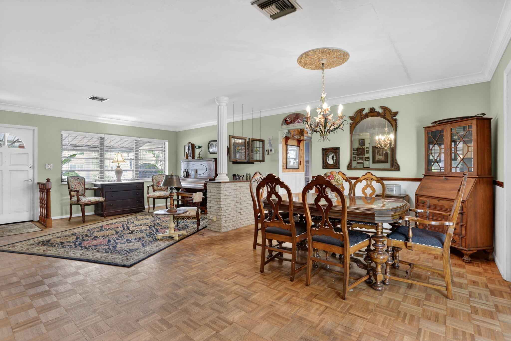 HILLSBORO ESTATES - Residential