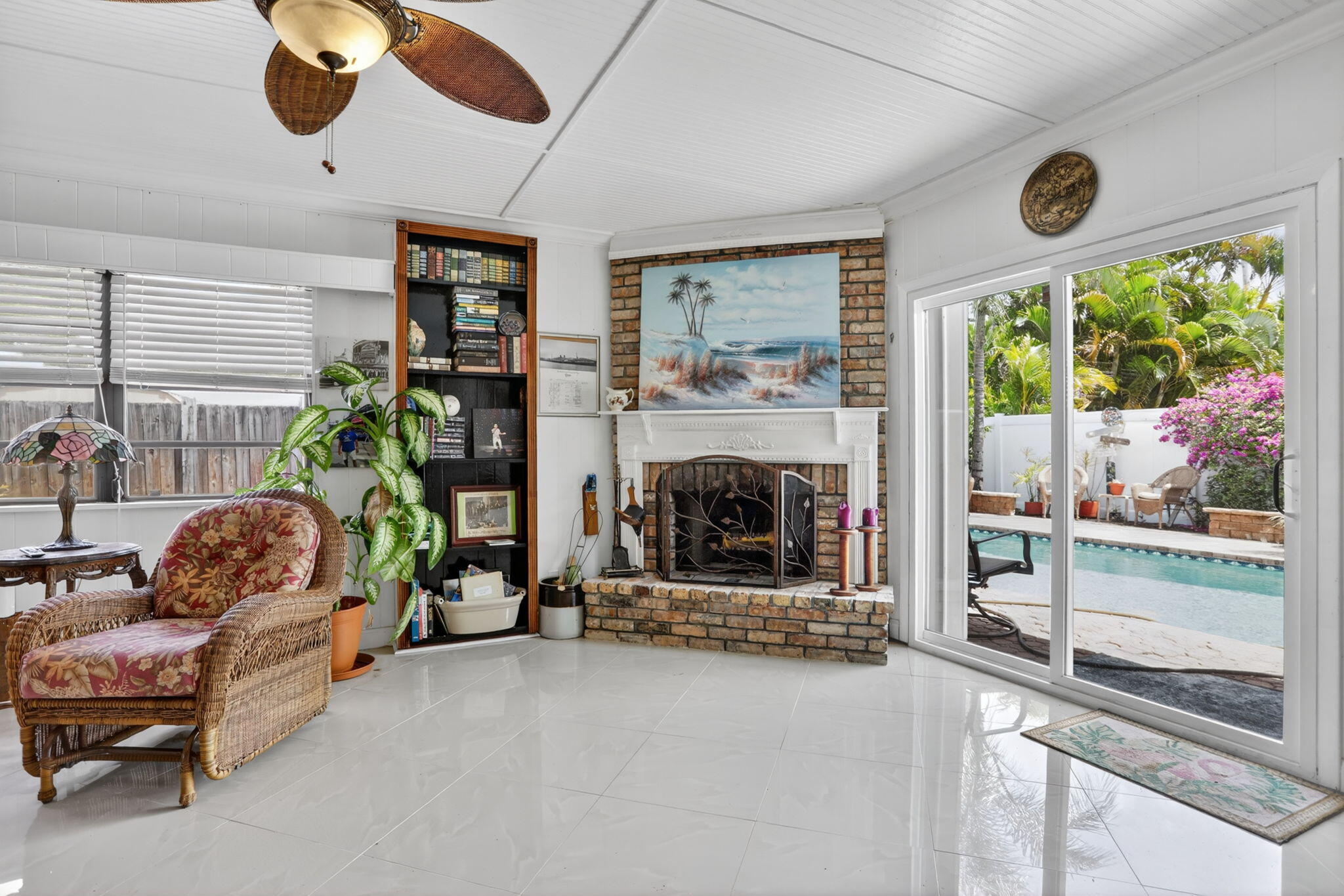 HILLSBORO ESTATES - Residential