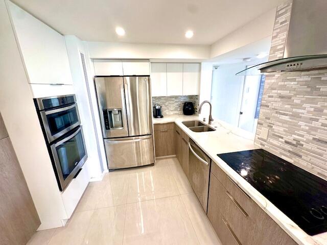 VENETIAN CONDO - Residential