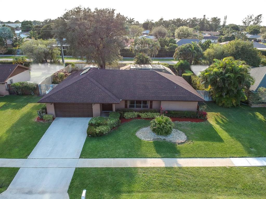 EASTWOOD OF WELLINGTON 3 - Residential