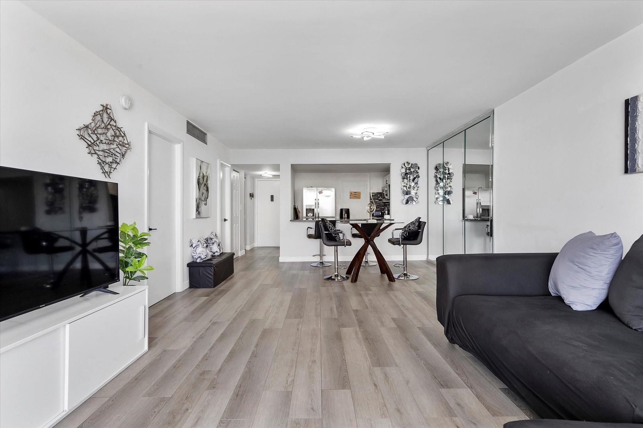 GOLDEN HORN SOUTH CONDO - Residential