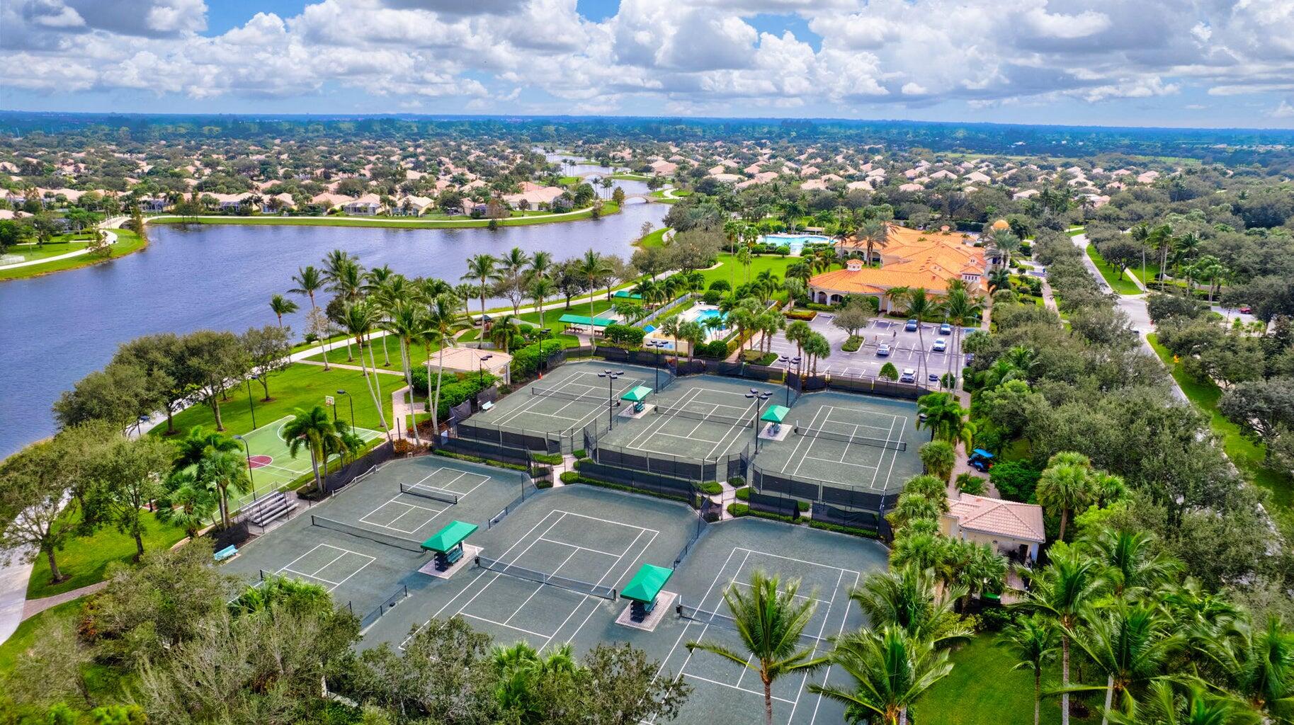 VILLAGEWALK OF WELLINGTON 5 - Residential Lease