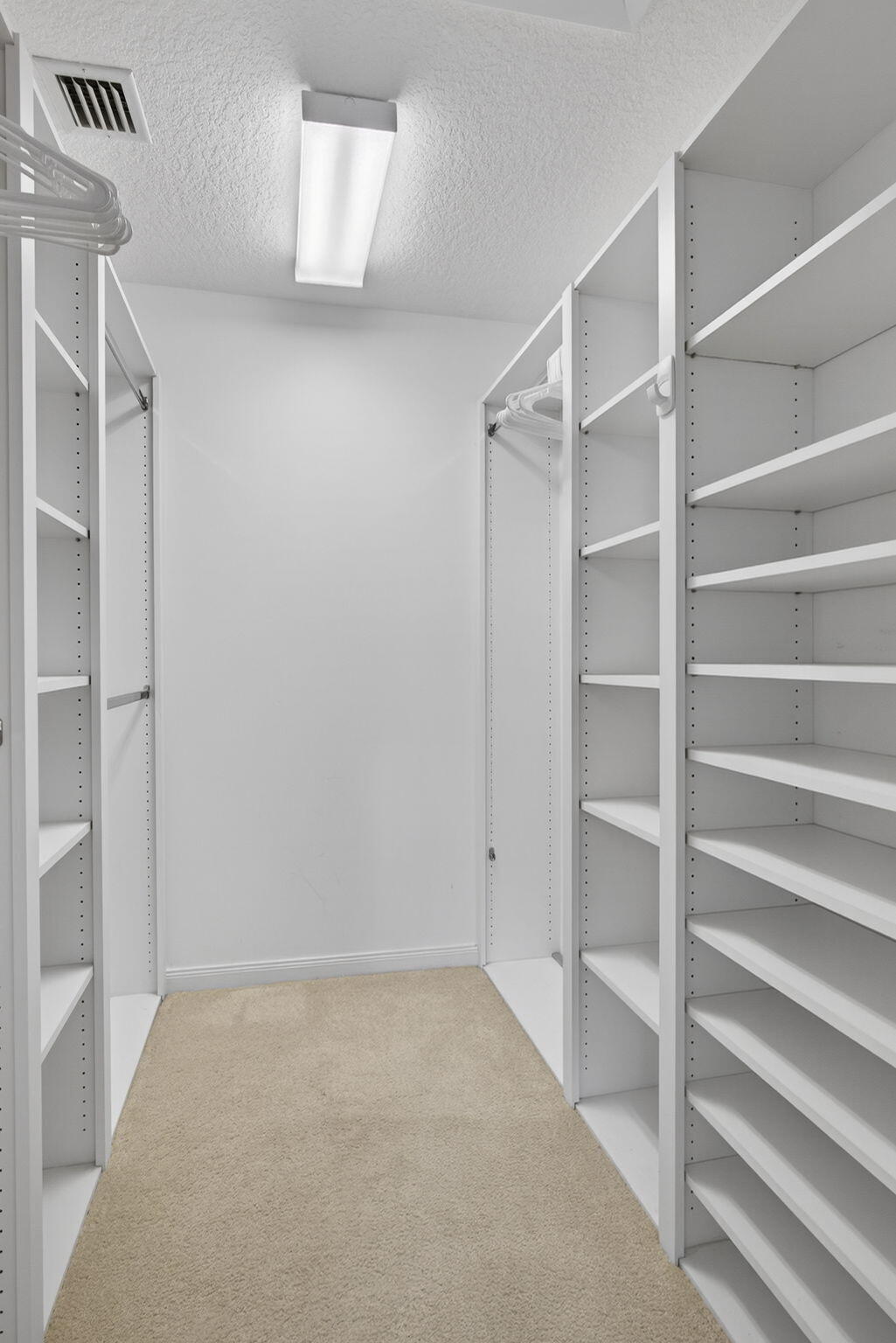 VILLAGEWALK OF WELLINGTON 5 - Residential Lease