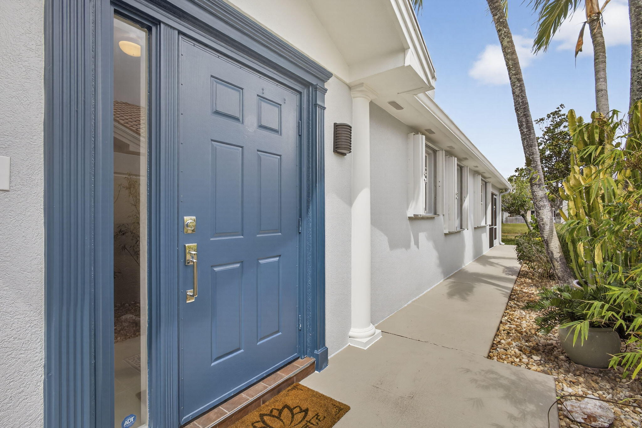 VILLAGEWALK OF WELLINGTON 5 - Residential Lease