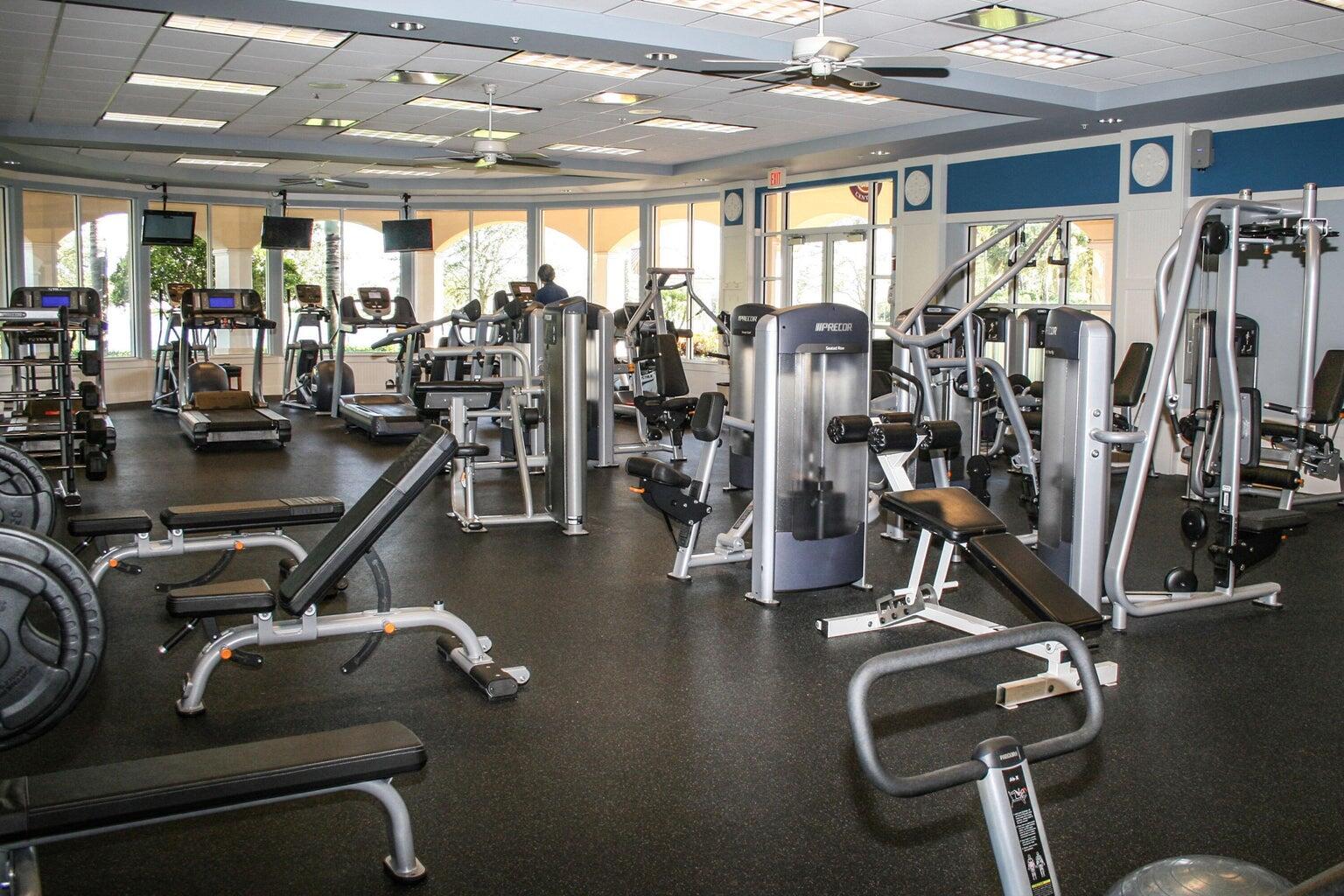 VILLAGEWALK OF WELLINGTON 5 - Residential Lease