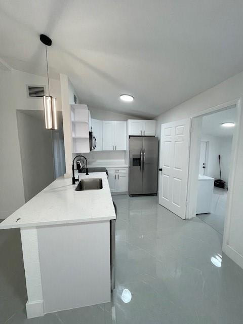 LAUDERDALE MANORS - Residential Lease