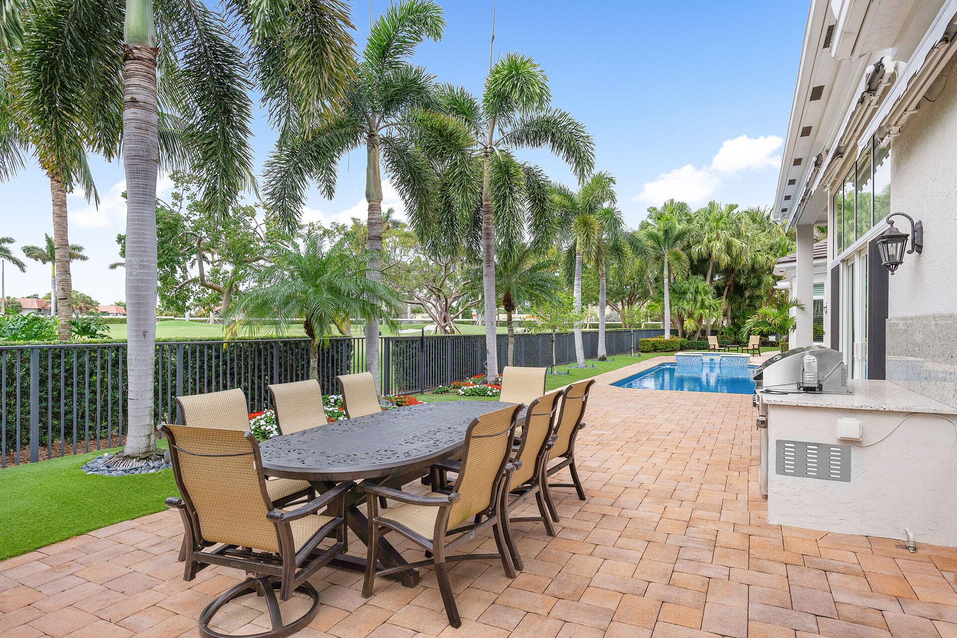 ROYAL PALM YACHT & COUNTR - Residential