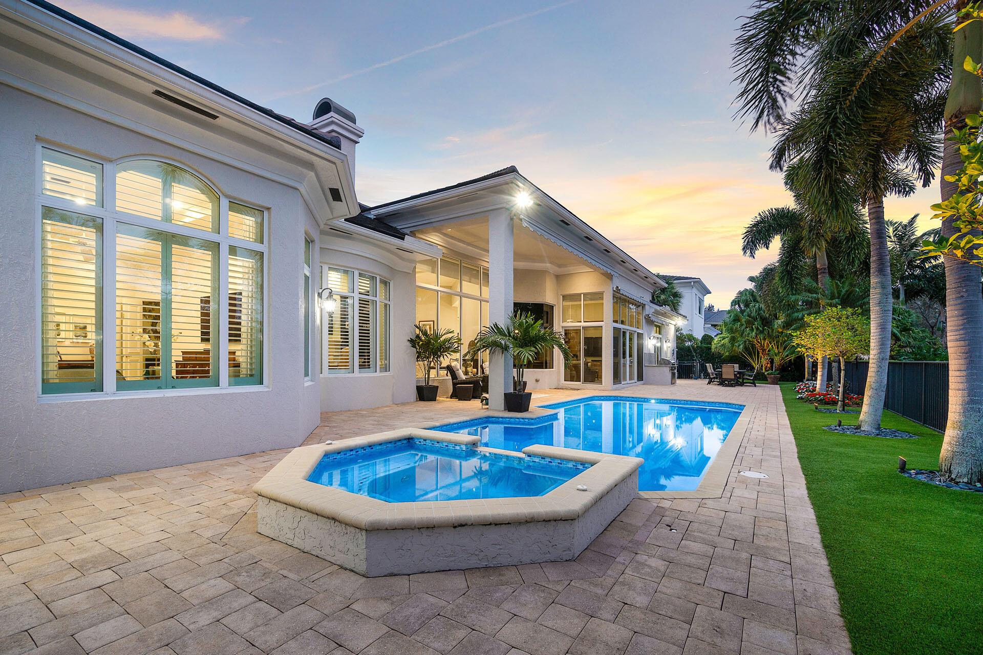 ROYAL PALM YACHT & COUNTR - Residential