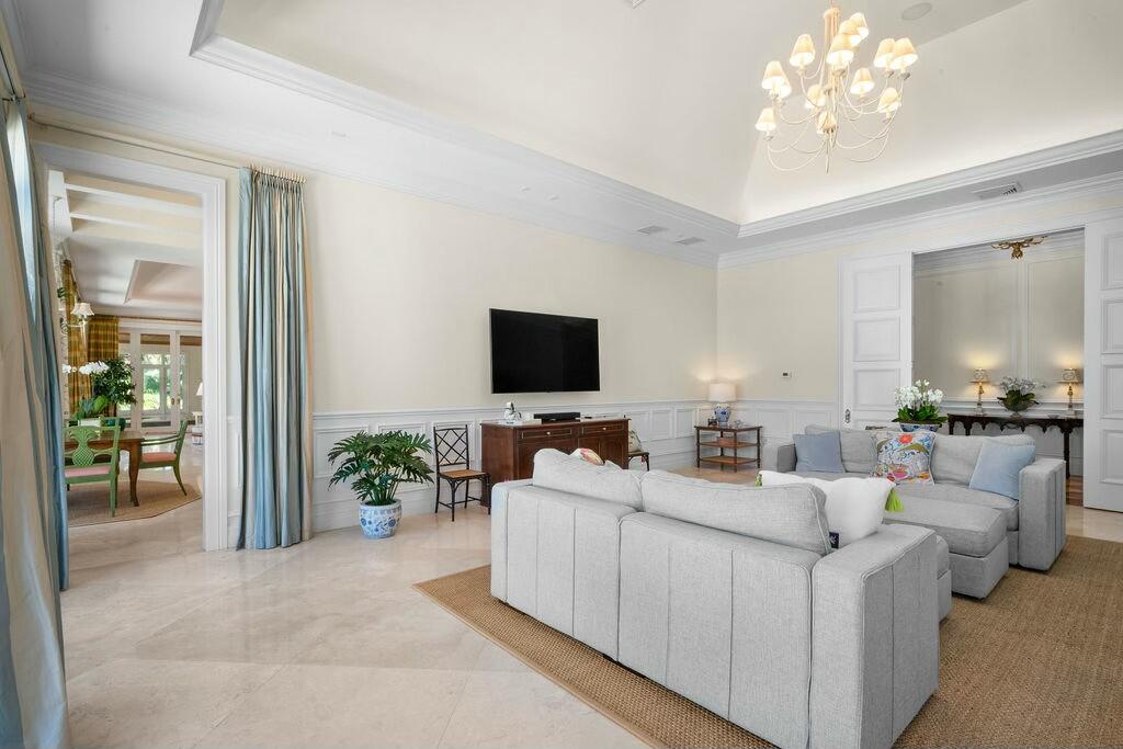 NORTH BEACH ESTATES - Residential