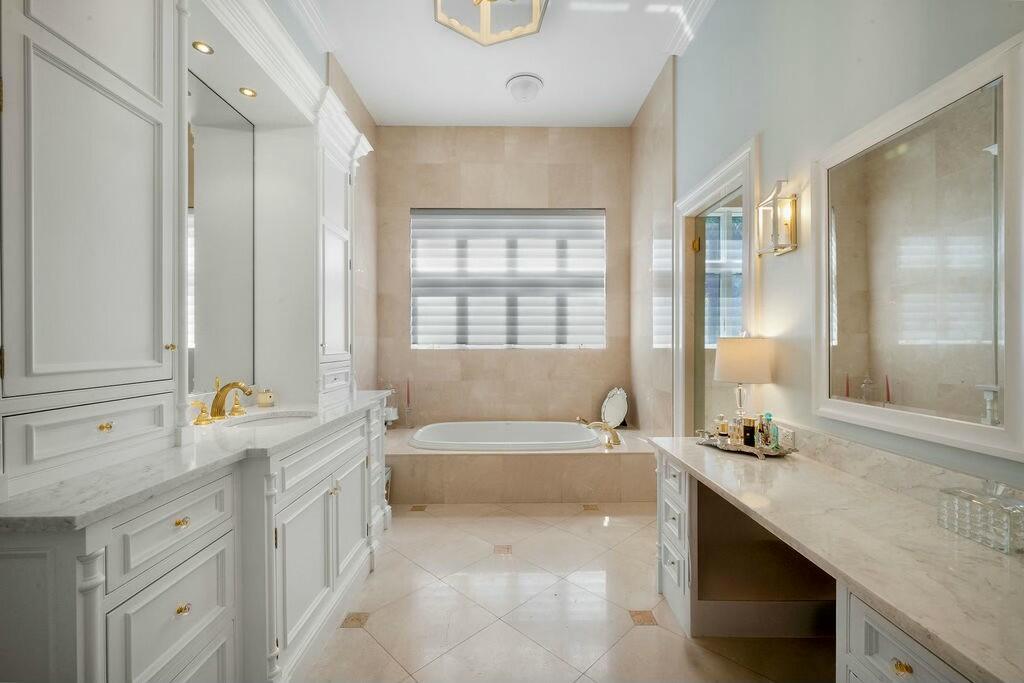 NORTH BEACH ESTATES - Residential