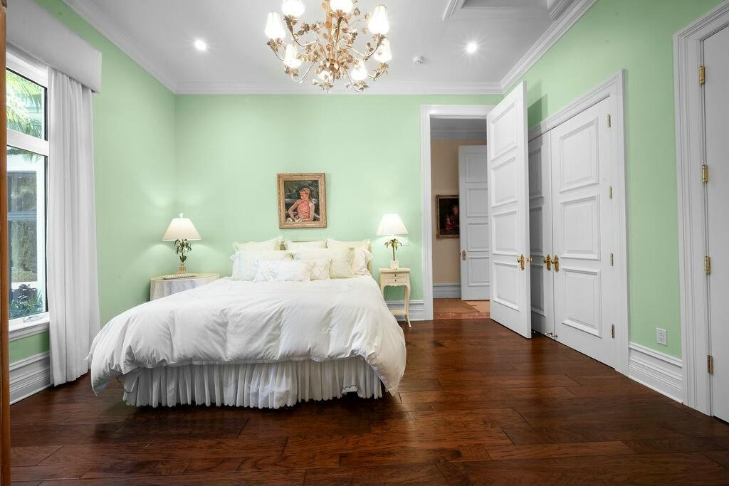 NORTH BEACH ESTATES - Residential