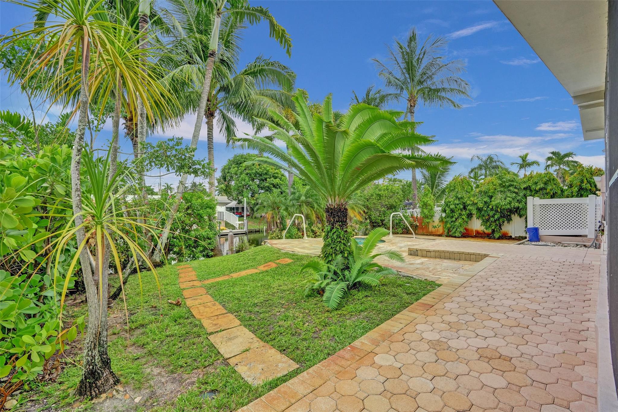 Lauderdale Isles - Residential Lease