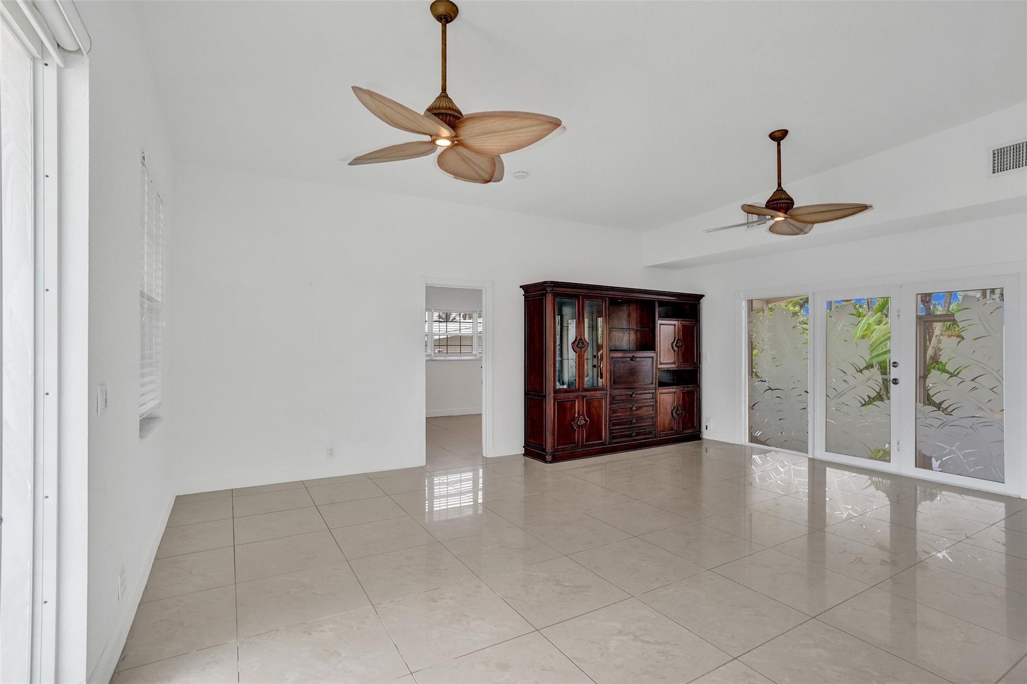 Lauderdale Isles - Residential Lease