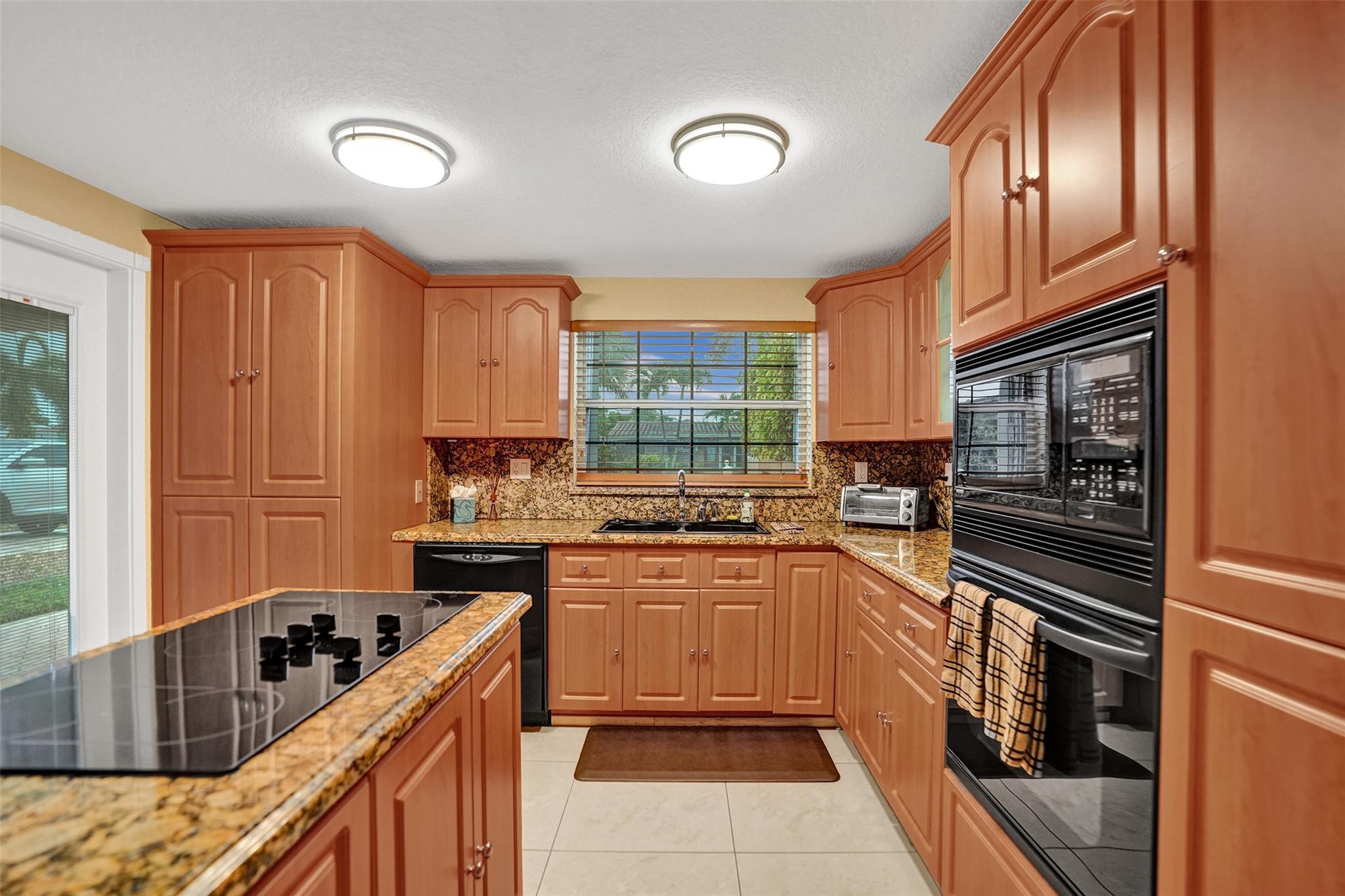 Lauderdale Isles - Residential Lease