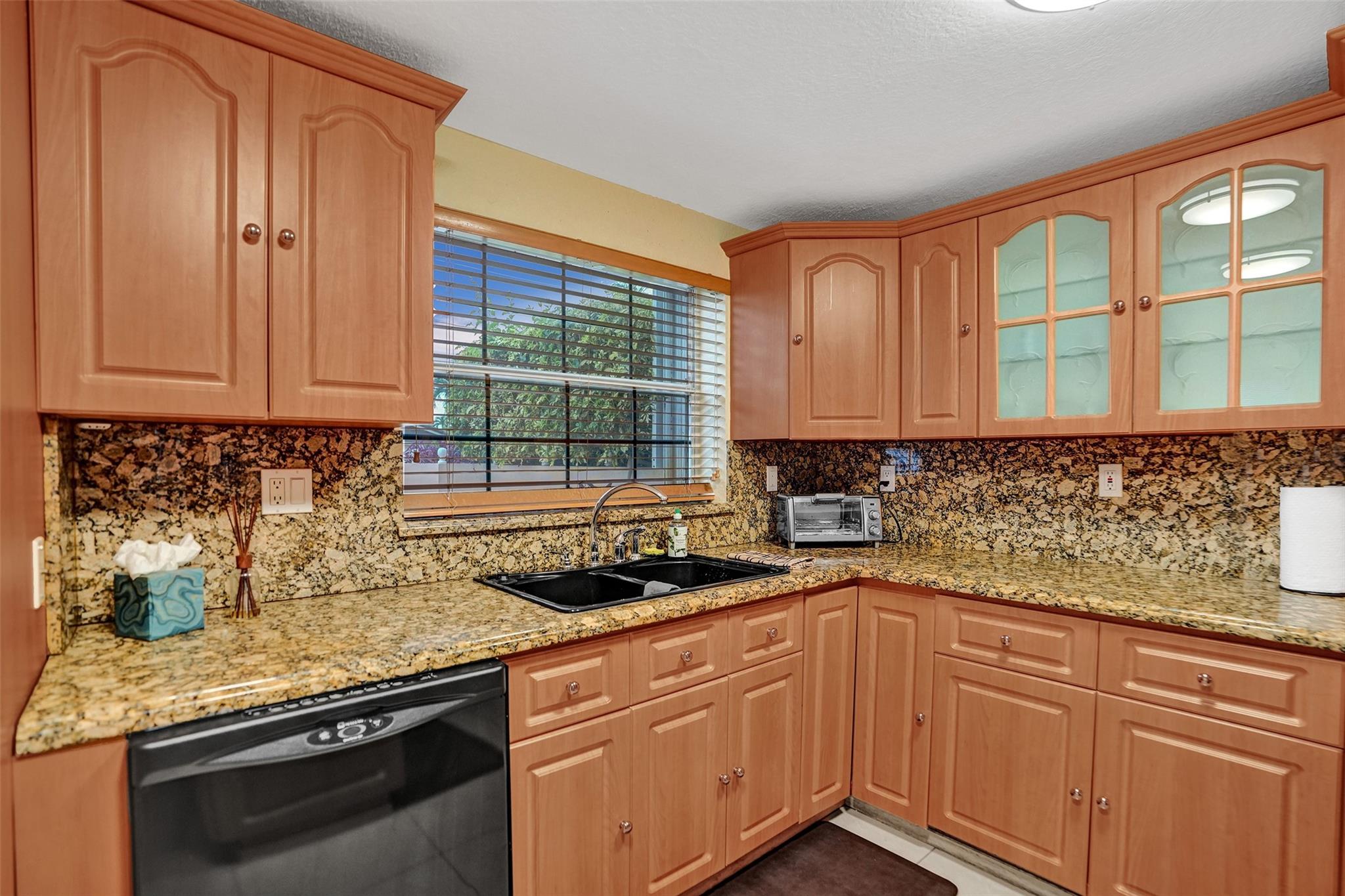 Lauderdale Isles - Residential Lease