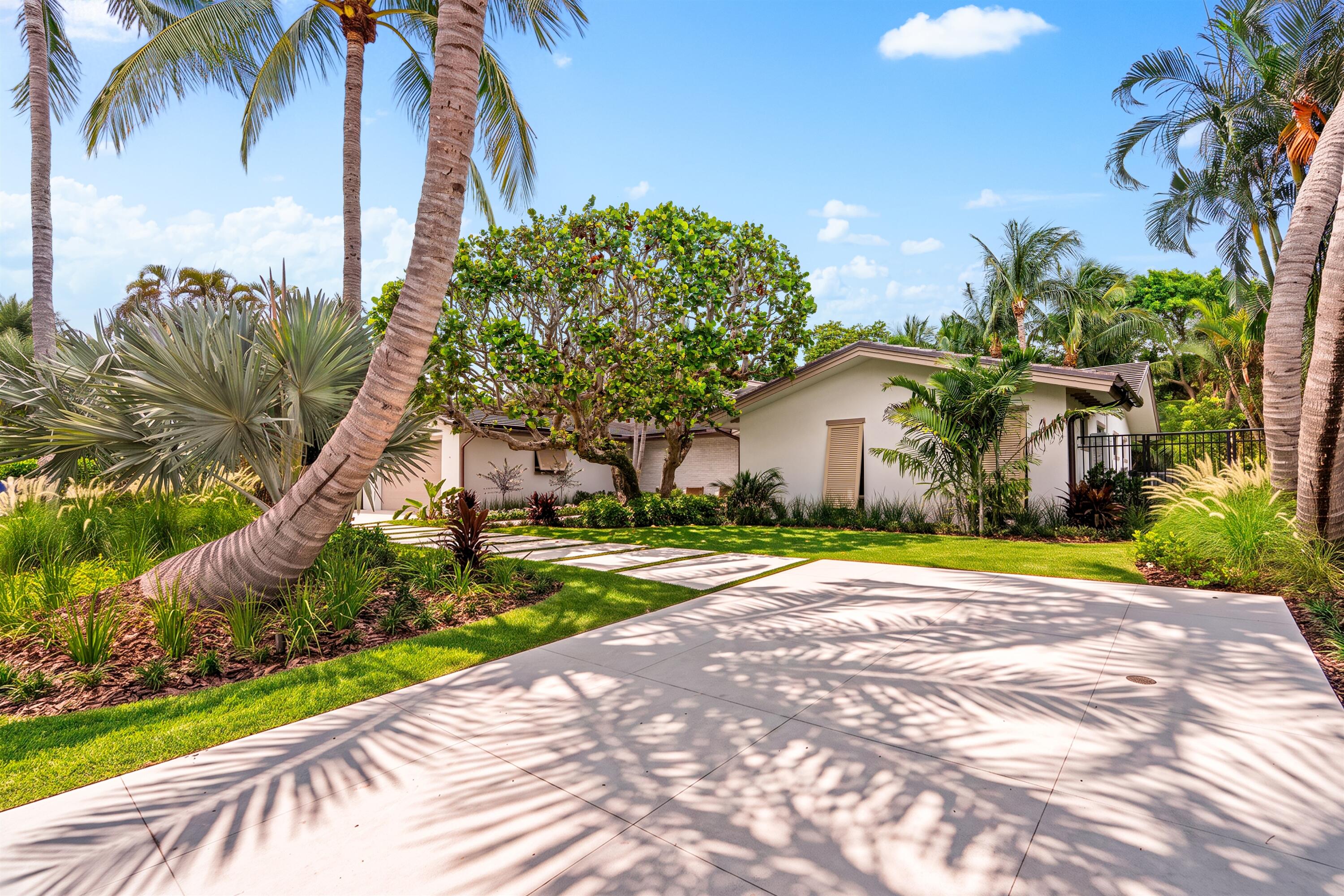 1125 Harbor Drive