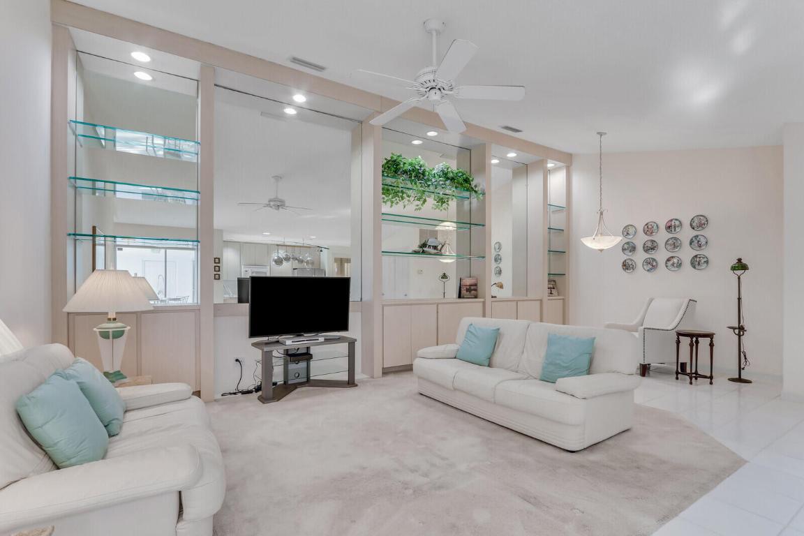 OAKS-SUNTERRACE 4 - Residential