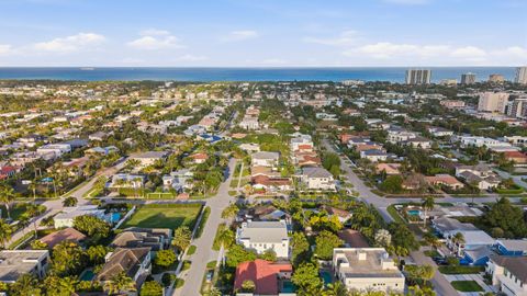 Tiny photo for 274 NE 3rd Court, Boca Raton, FL 33432 (MLS # B26016150)