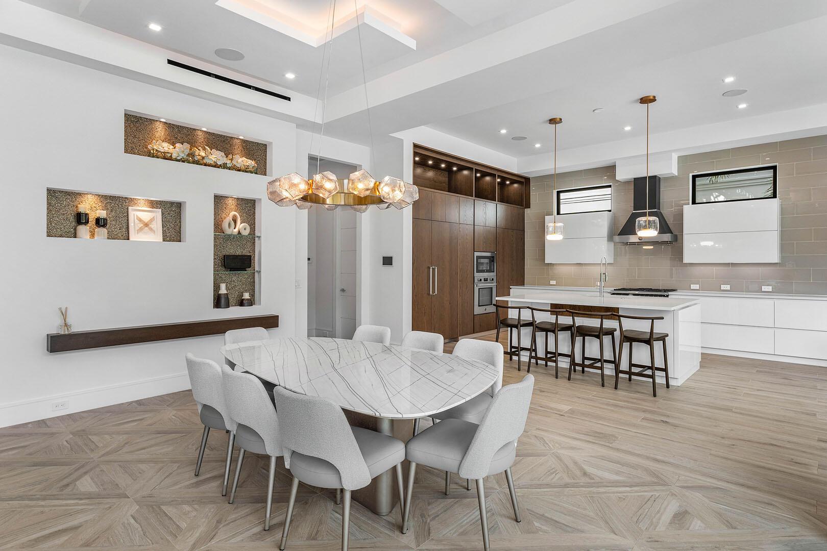 ROYAL PALM YACHT & COUNTR - Residential