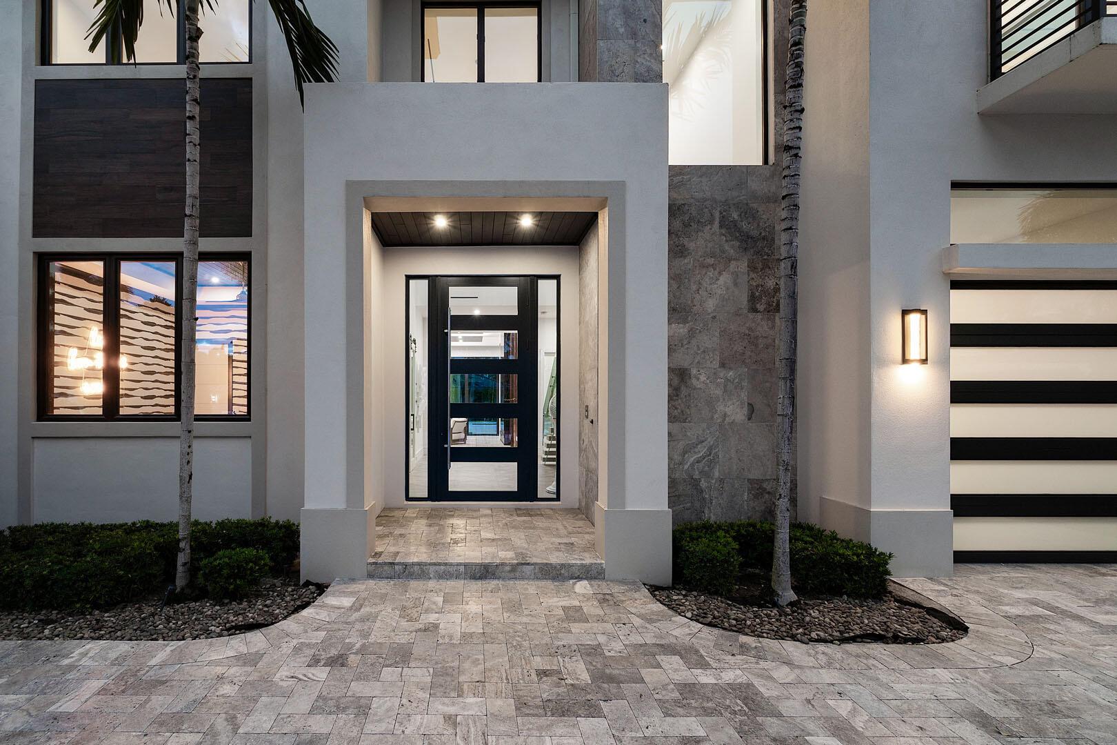 ROYAL PALM YACHT & COUNTR - Residential