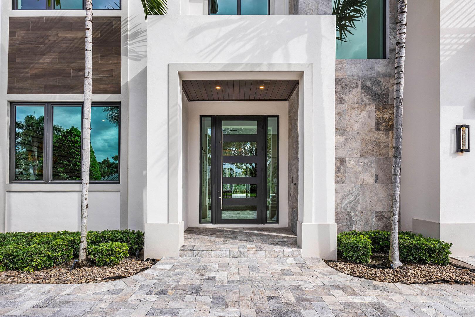 ROYAL PALM YACHT & COUNTR - Residential