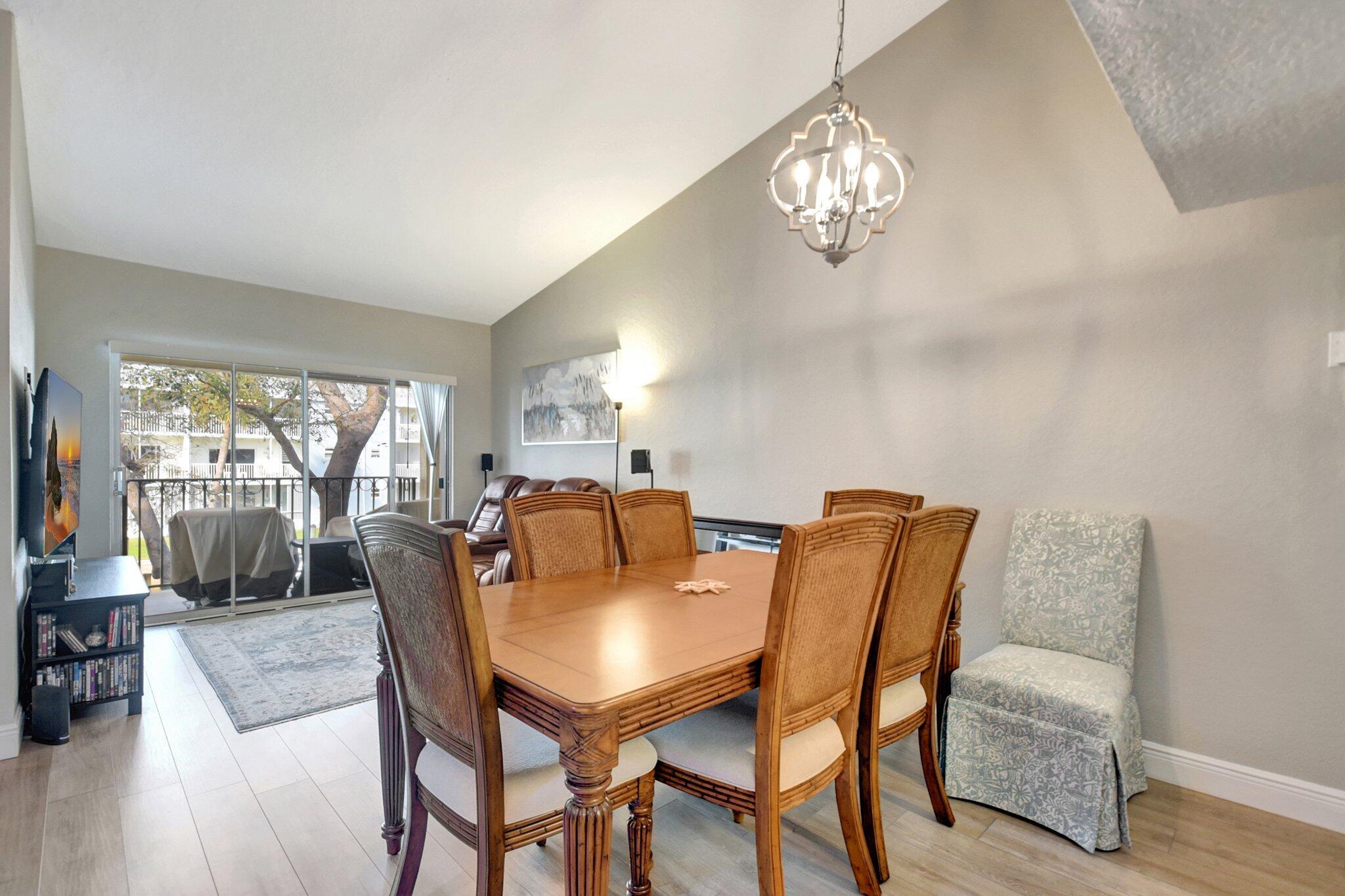 BAY REACH CONDO - Residential