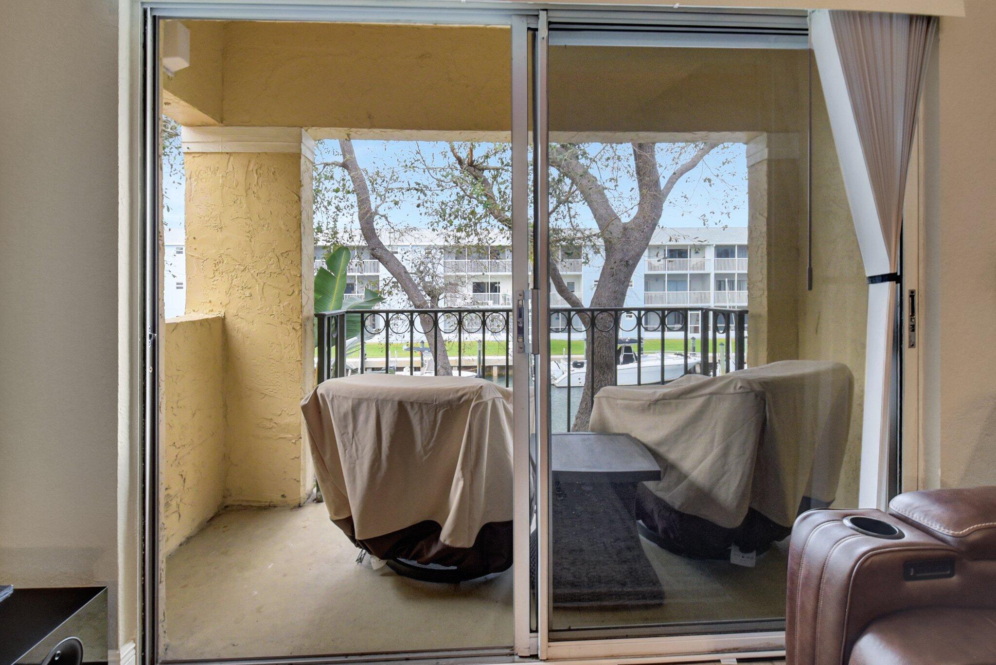 BAY REACH CONDO - Residential