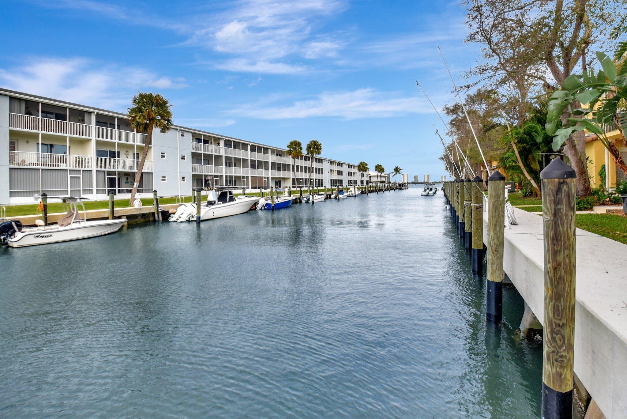 BAY REACH CONDO - Residential