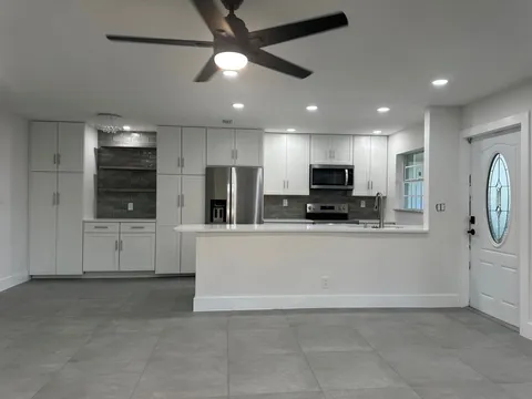 203 Manatee Lane Unit A, Fort Pierce, FL 34982 - MLS#: R11046596