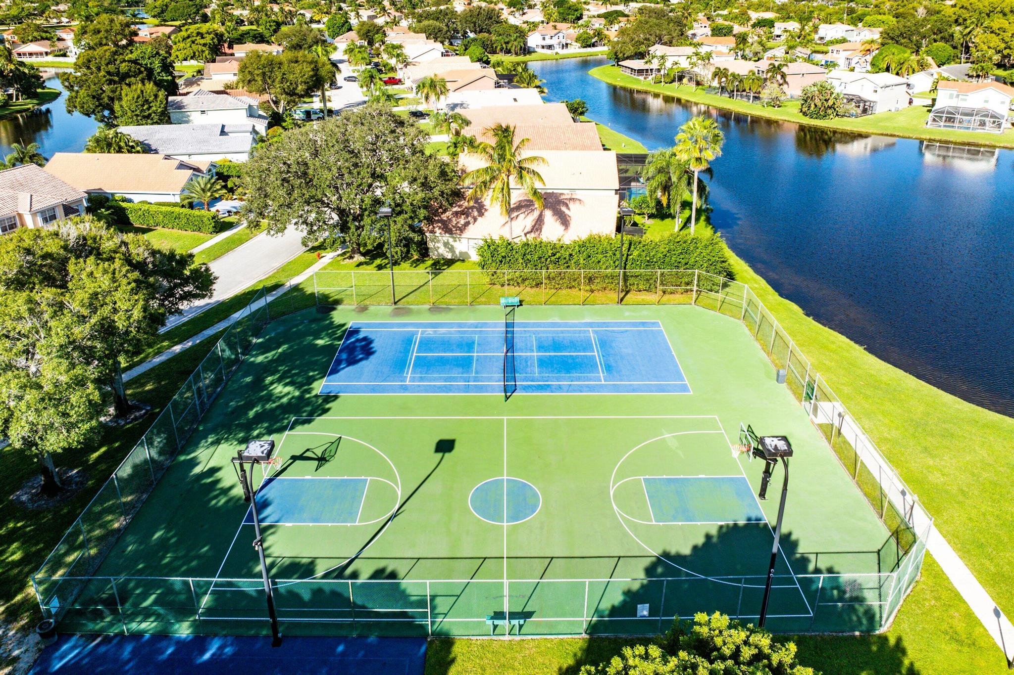 RAINBOW LAKES TR E - Residential