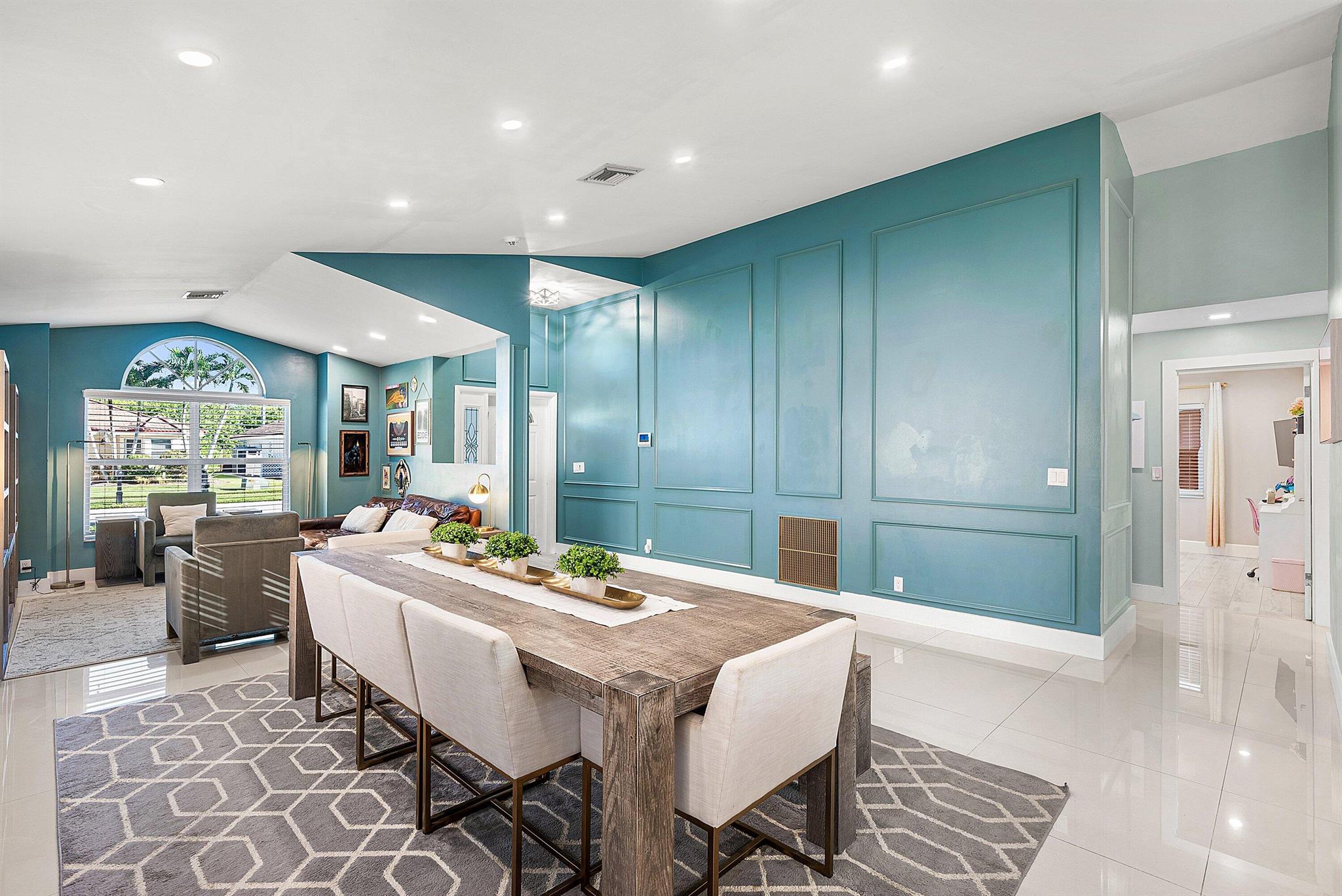 RAINBOW LAKES TR E - Residential