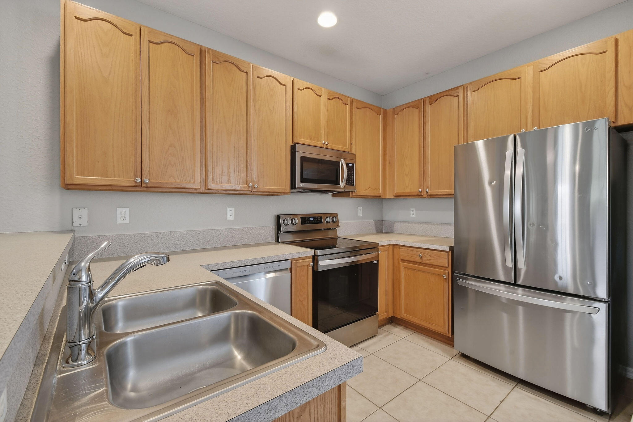 SANDPIPER COVE AT BOTANICA CONDO - Residential