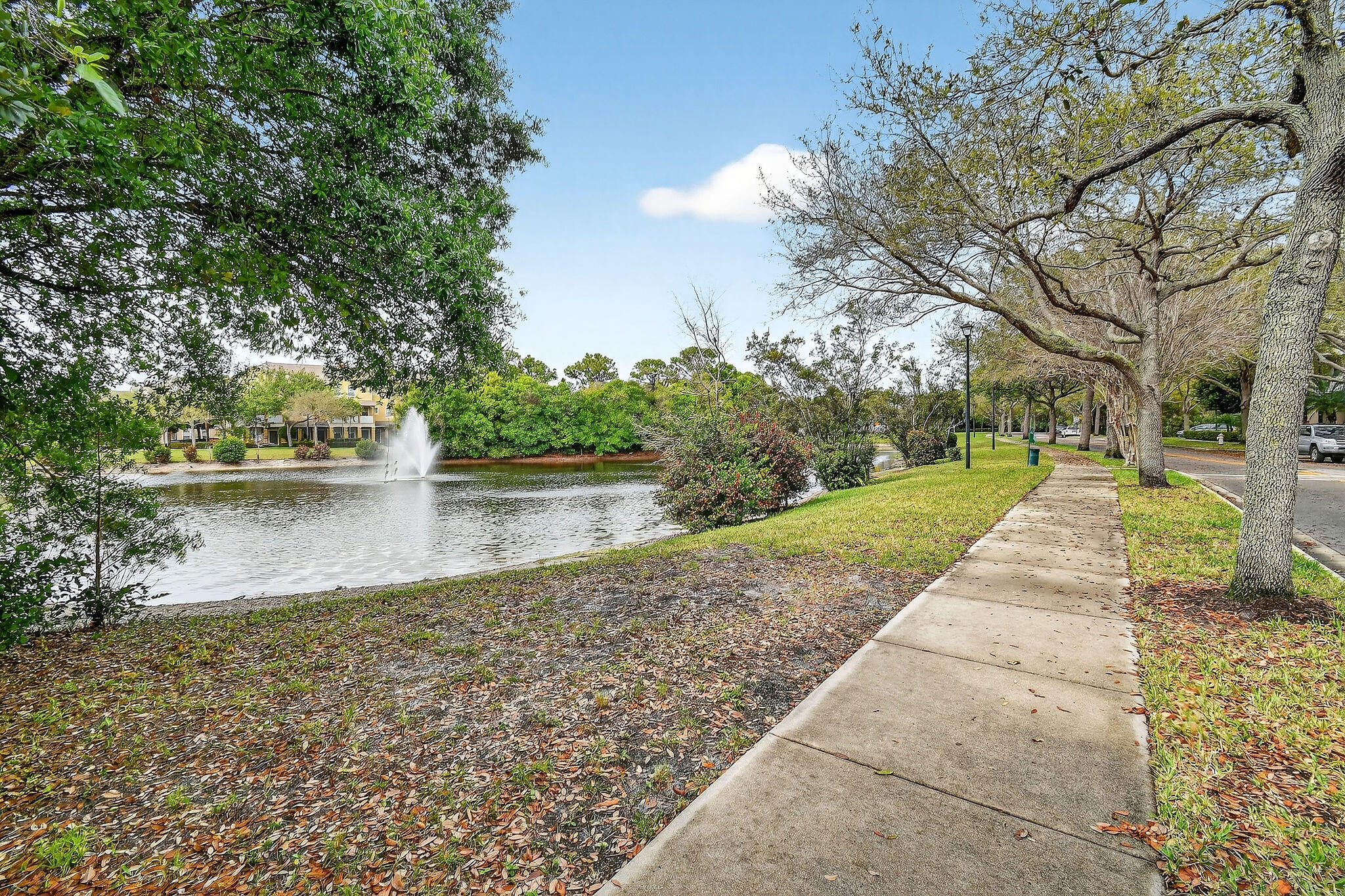 SANDPIPER COVE AT BOTANICA CONDO - Residential