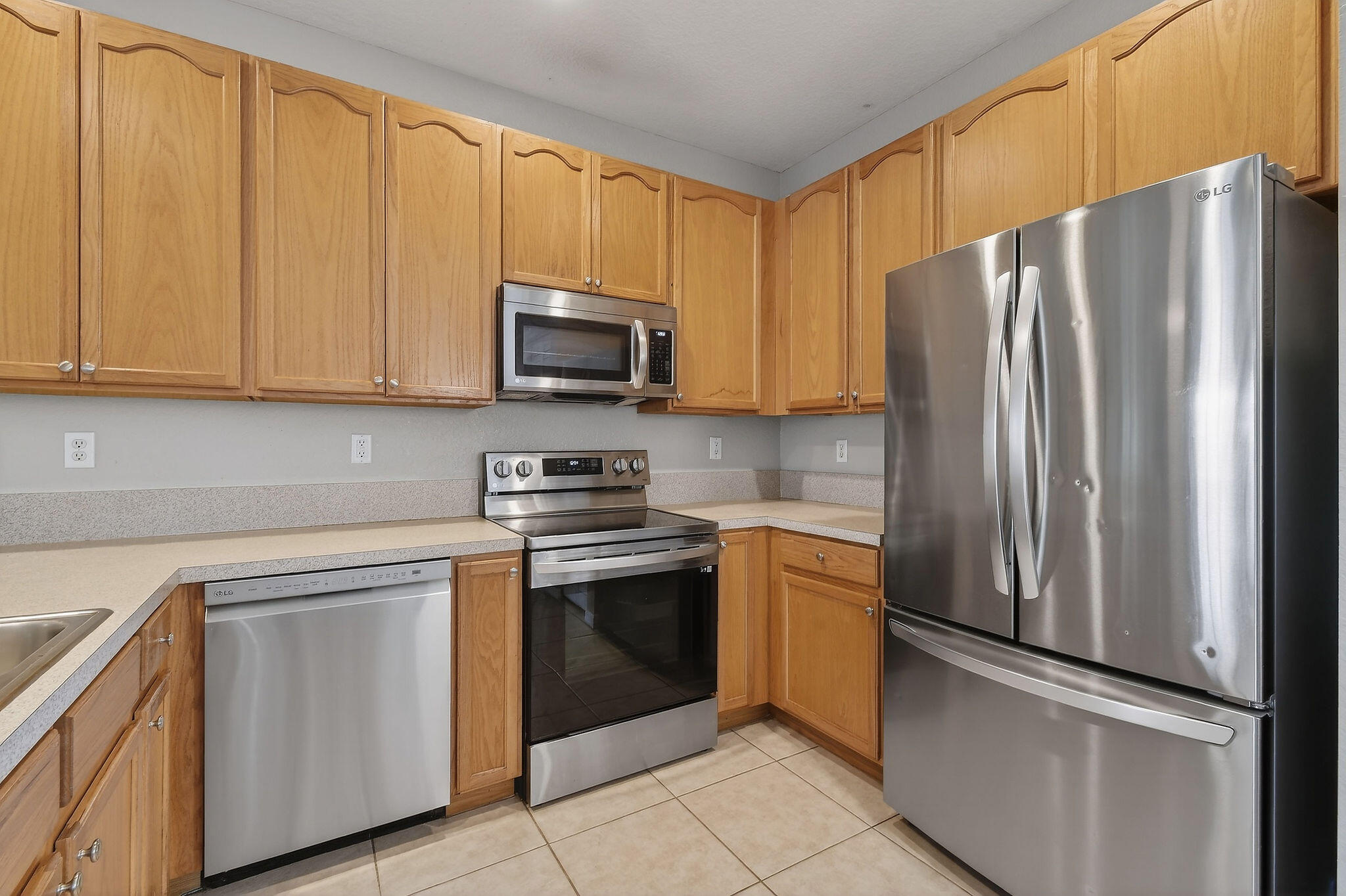 SANDPIPER COVE AT BOTANICA CONDO - Residential