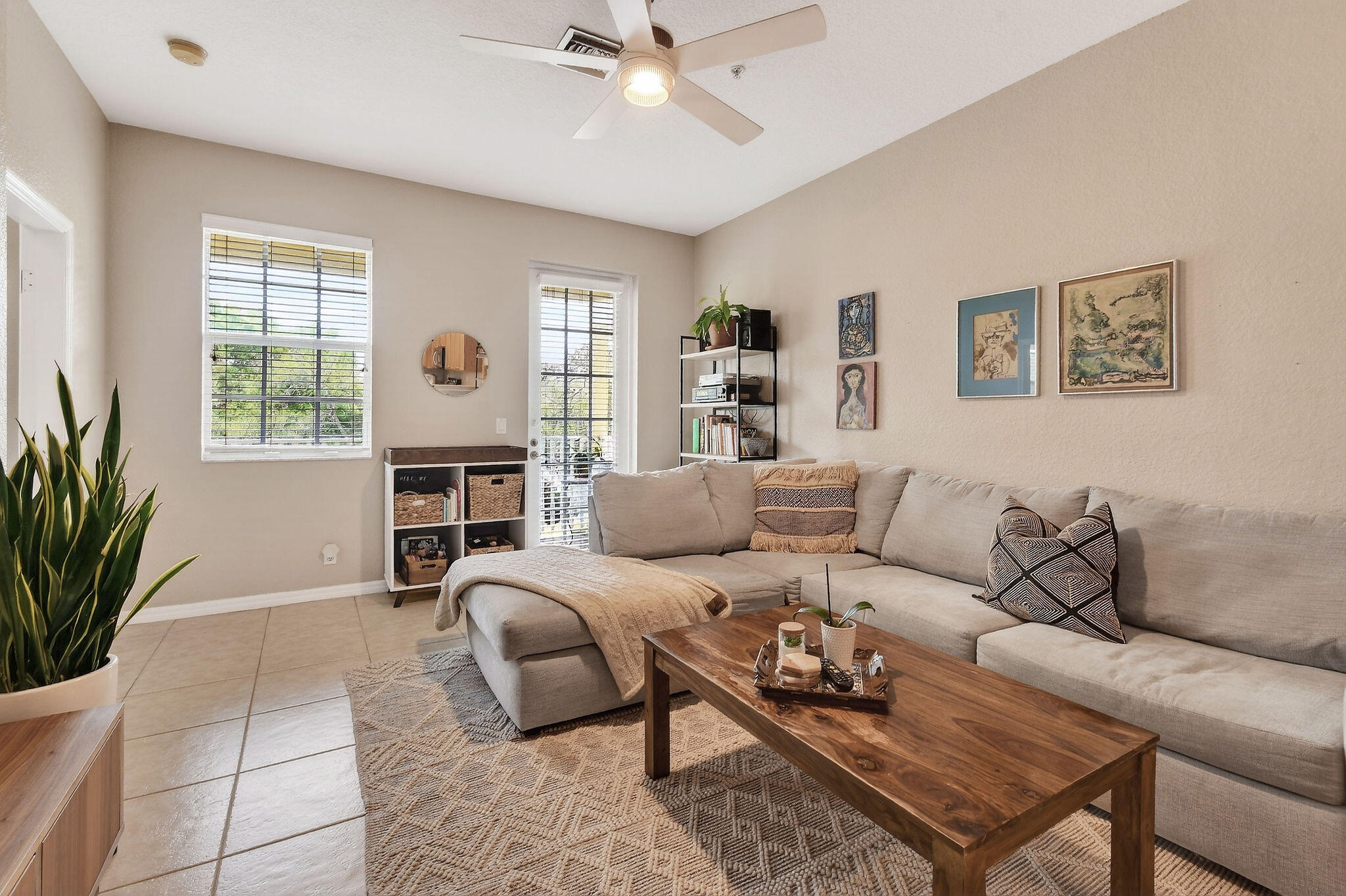 SANDPIPER COVE AT BOTANICA CONDO - Residential