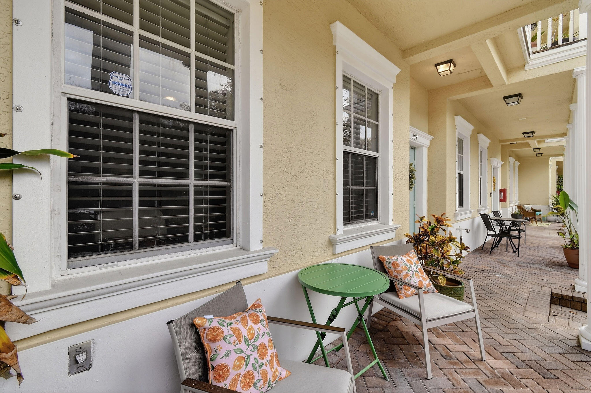 SANDPIPER COVE AT BOTANICA CONDO - Residential