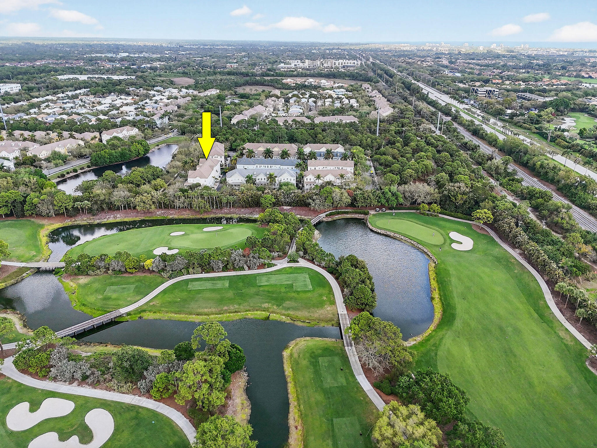 SANDPIPER COVE AT BOTANICA CONDO - Residential