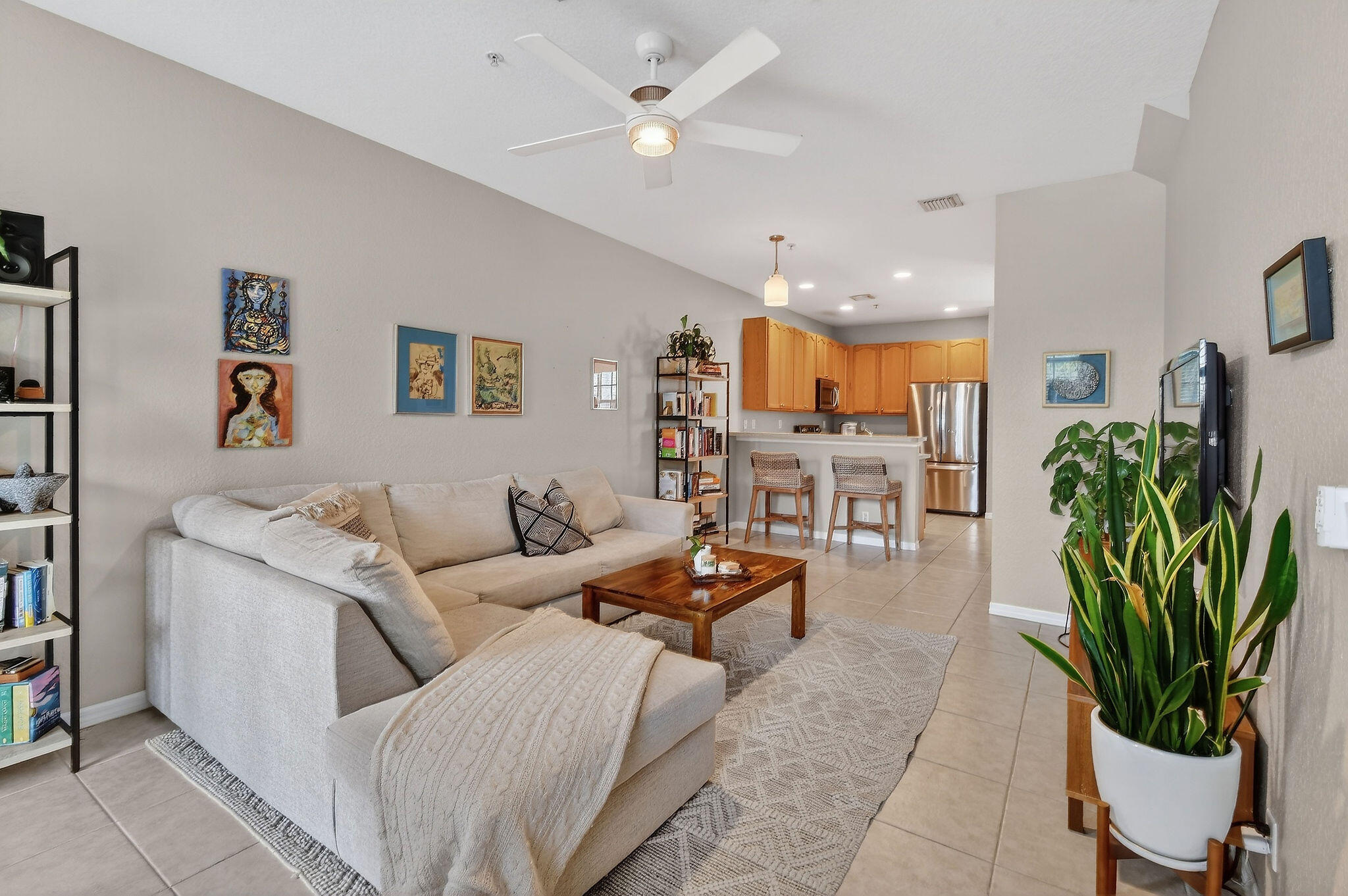 SANDPIPER COVE AT BOTANICA CONDO - Residential