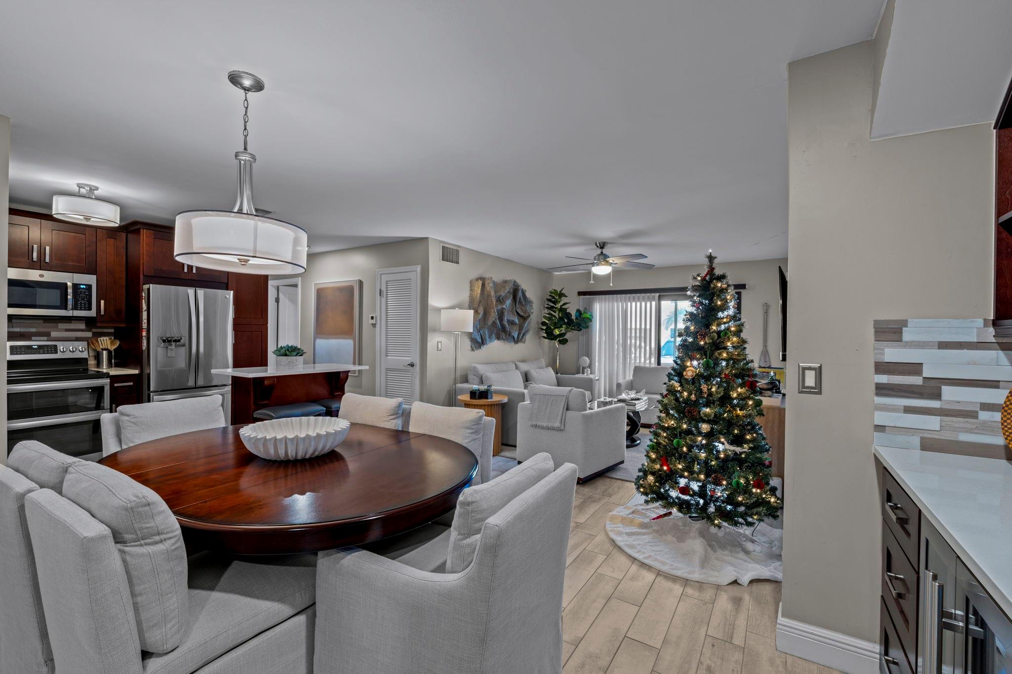 Cypress Club Condo - Residential