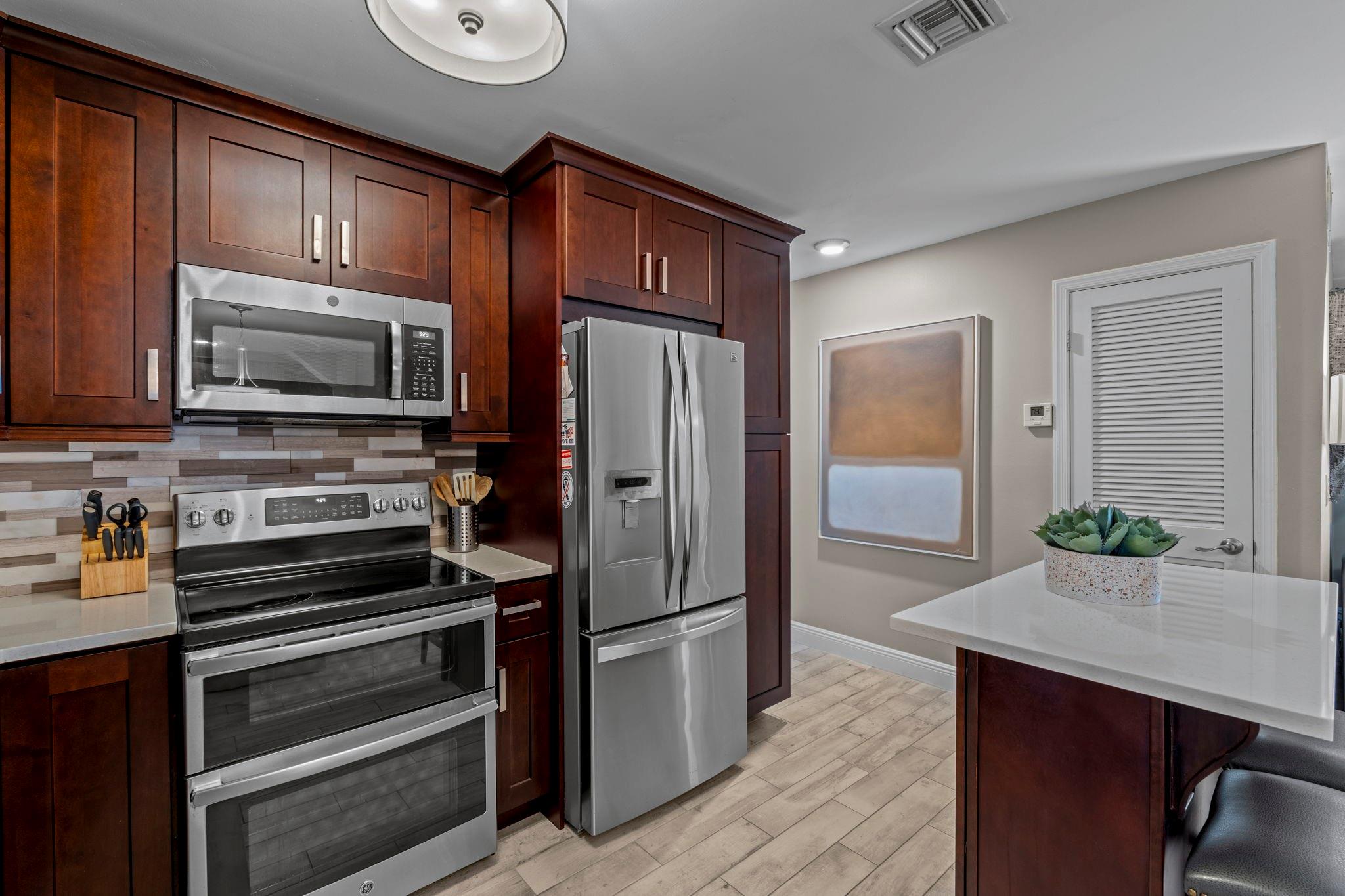 Cypress Club Condo - Residential