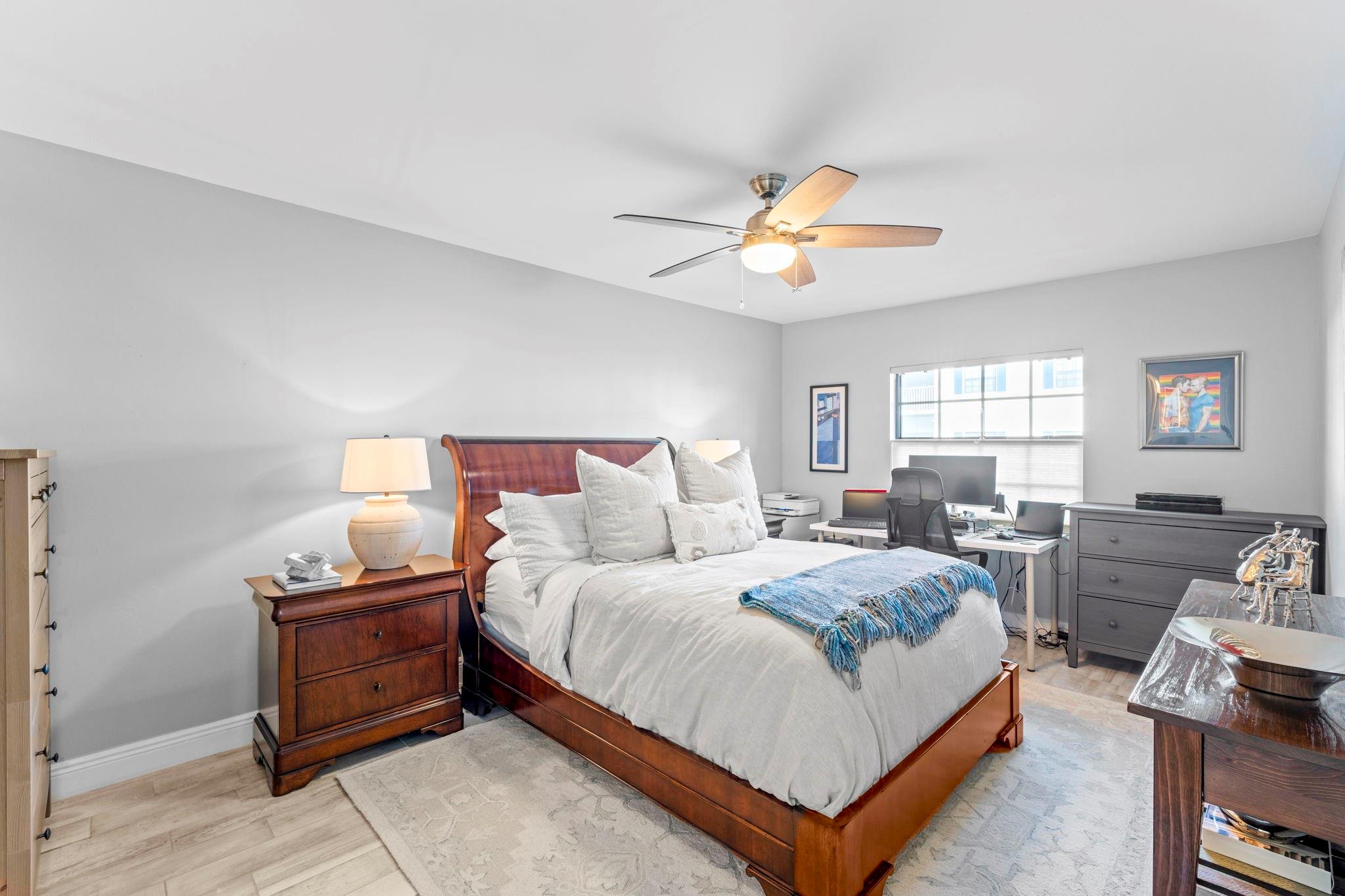 Cypress Club Condo - Residential