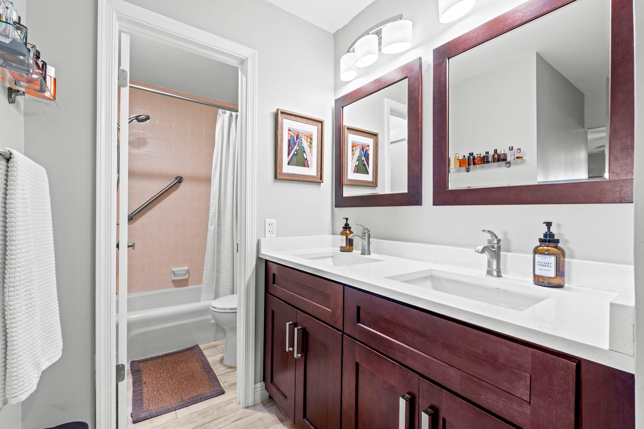 Cypress Club Condo - Residential