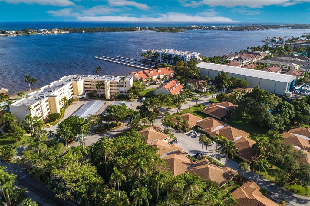 LAKESHORE COLONY I CONDO - Residential