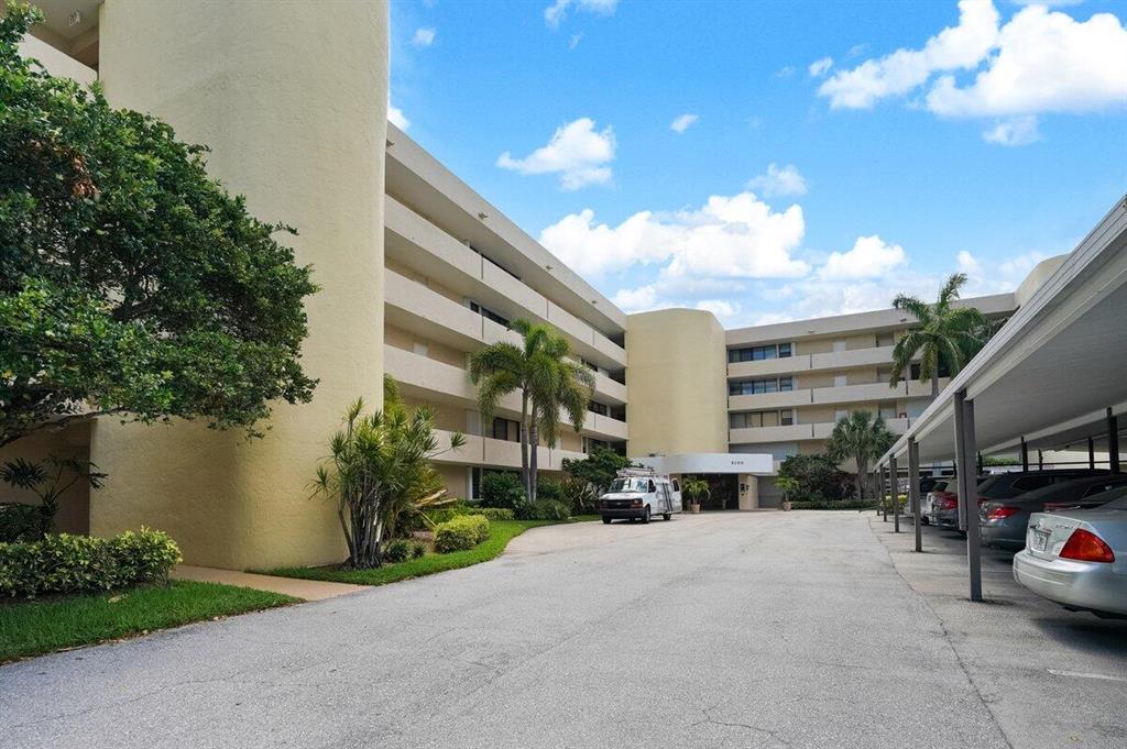 LAKESHORE COLONY I CONDO - Residential