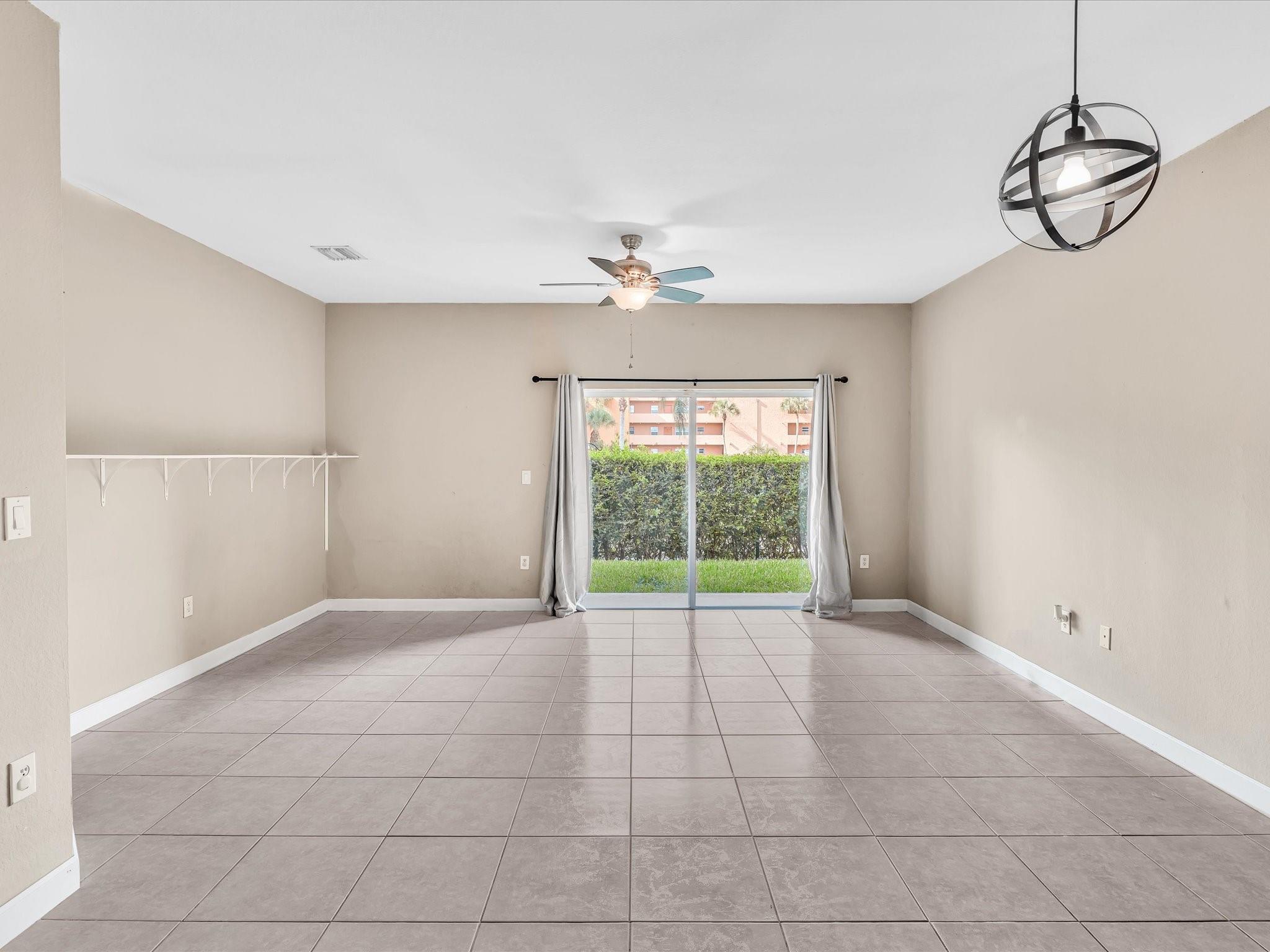 8108 SW 17th Ct 8108, North Lauderdale, FL, 33068/$369,000 3 8108 SW 17th Ct 8108