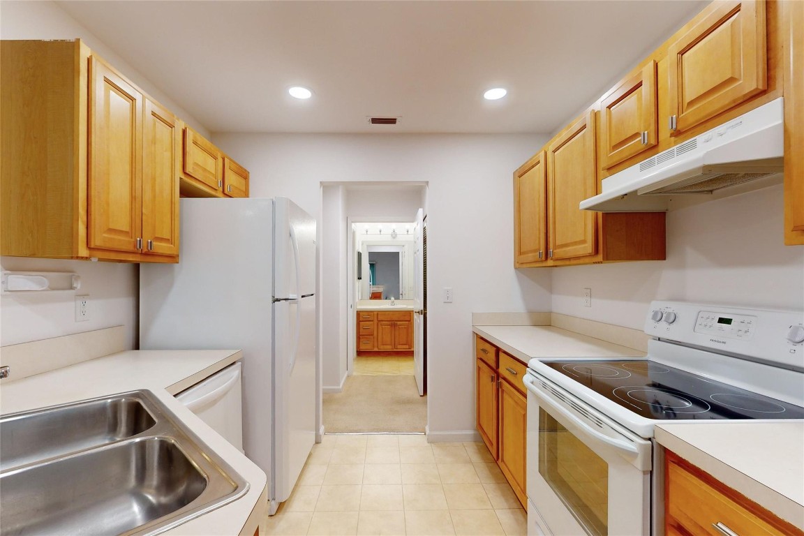 Grand Royale Condominium - Residential