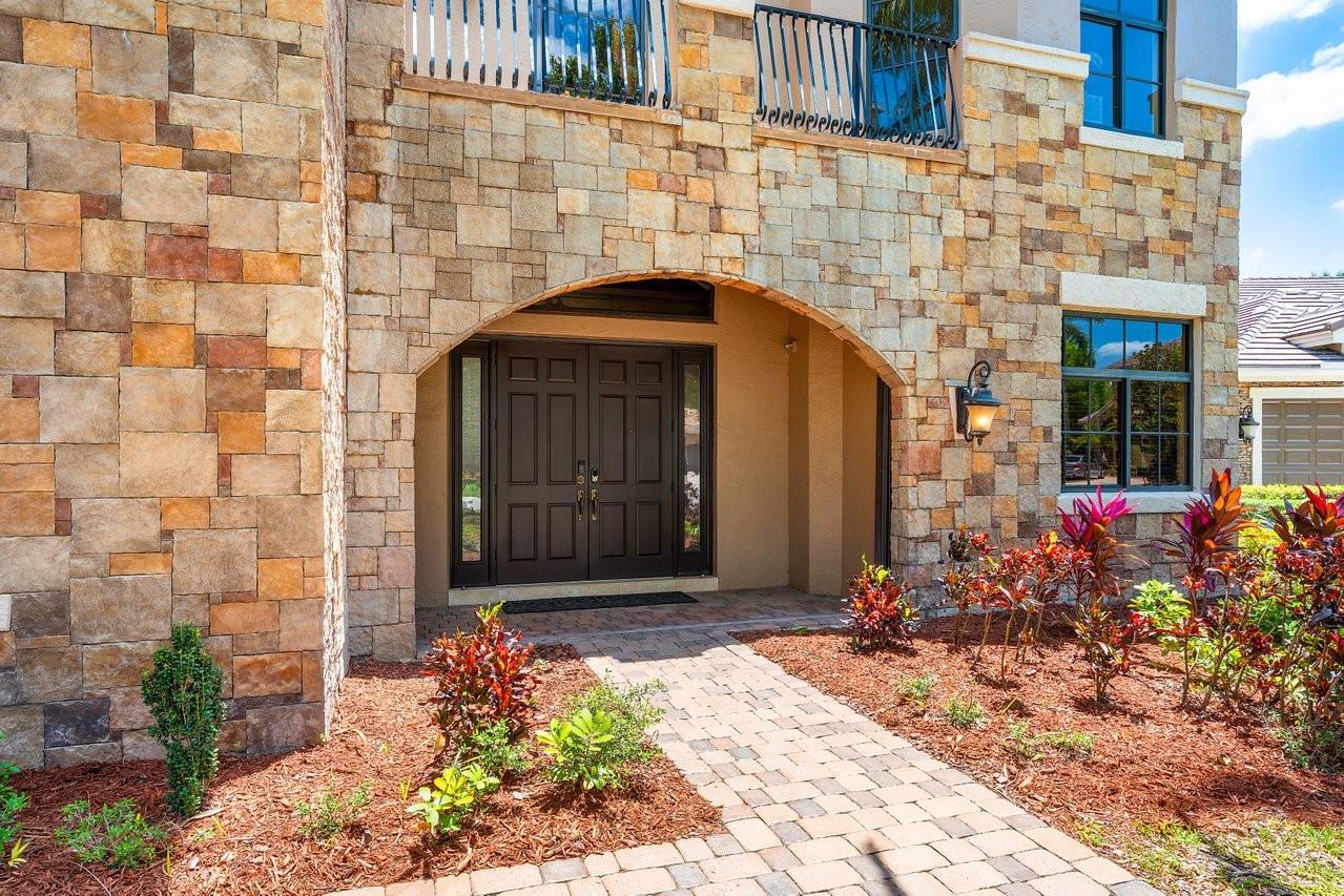 3512 Turenne Way