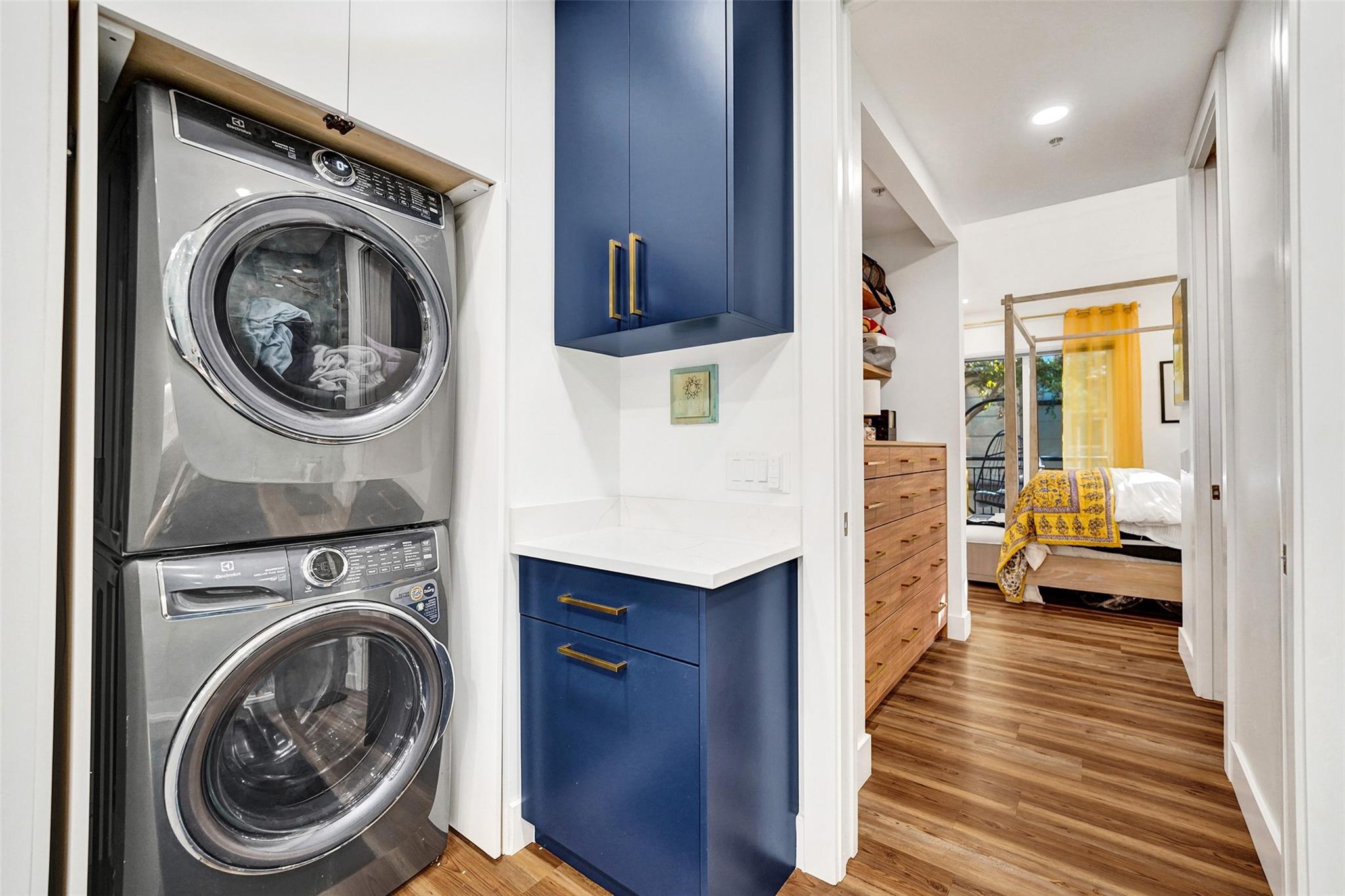 WILTON STATION - Residential