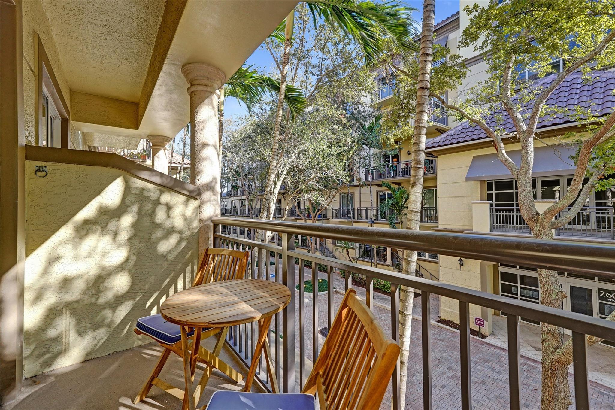 WILTON STATION - Residential